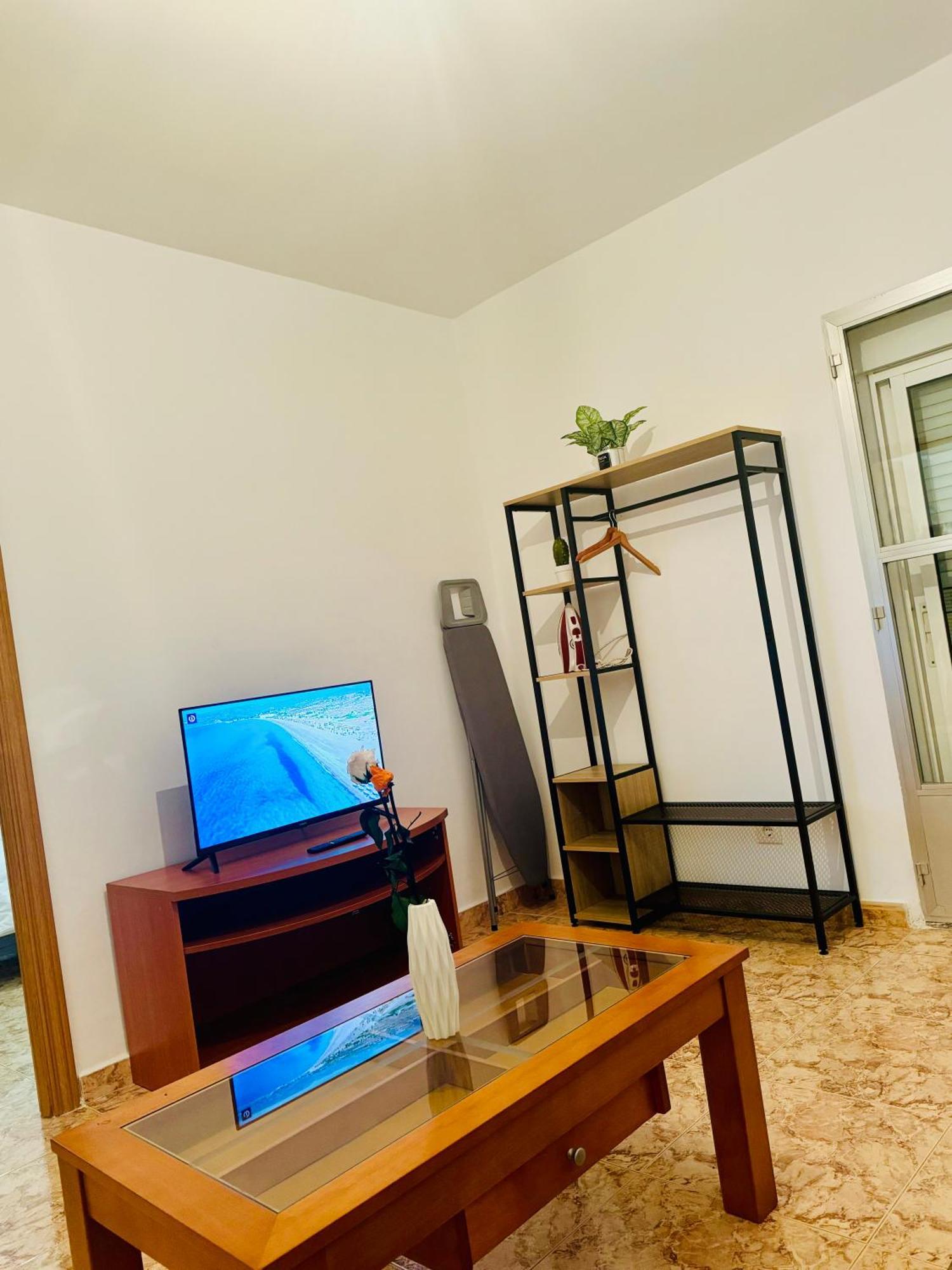 Apartmán Pisos Baraja Gl Madrid Exteriér fotografie