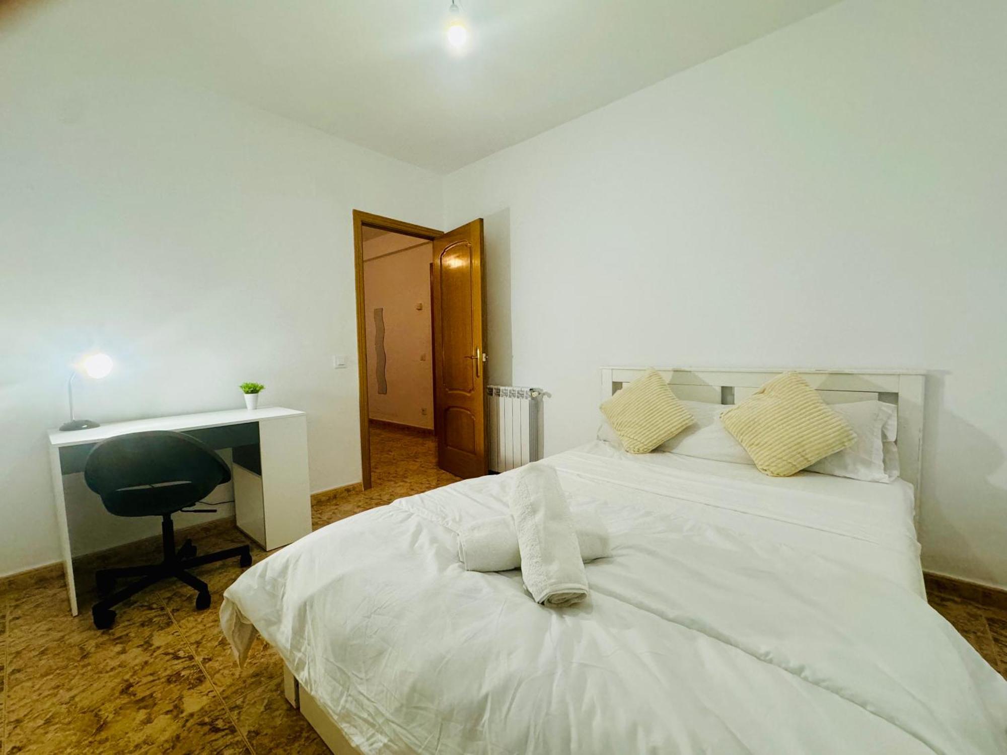 Apartmán Pisos Baraja Gl Madrid Exteriér fotografie