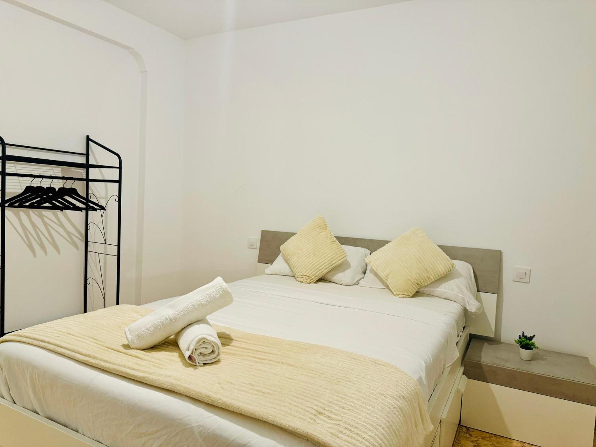 Apartmán Pisos Baraja Gl Madrid Exteriér fotografie